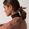 coletero SKFK scrunchie