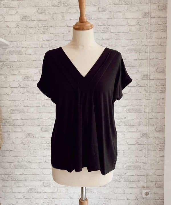 21VVE02 negro e1619865711625