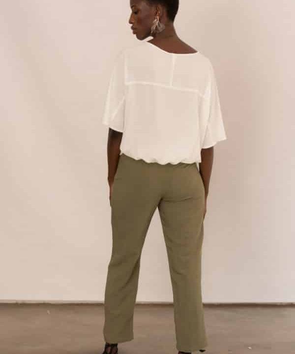 chloe blanco luna verde e1617405126978