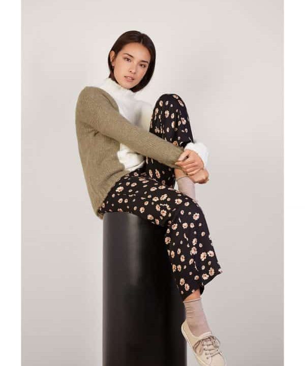 pantalon floral mus bombon uvaro