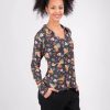 camiseta cuello pico sincliches singular barcelona
