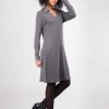 vestido cuello pico singular barcelona