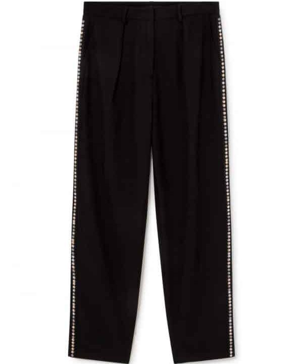 pantalon negro skatie tachas