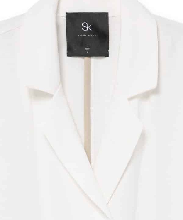 S05 J15 chaqueta blazer blanca 2 e1644087190763