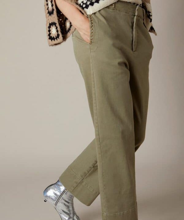 Pantalon meisie caqui tachuelas M05P70TRC06 e1664992670376