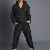 Pantalon punto Meisie relieve M02P03BLK01 e1665005249723
