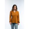 camiseta cuello pico Singular Barcelona e1665919752282