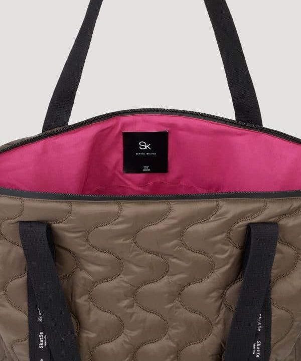 Bolsa tote bag acolchada Skatie S05 B48AU22 WOOD 2 e1672402274104