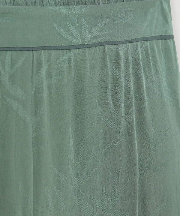 Skatie pantalon verde aberturas S05 P69SS23 AGATHA 3 e1677423124868
