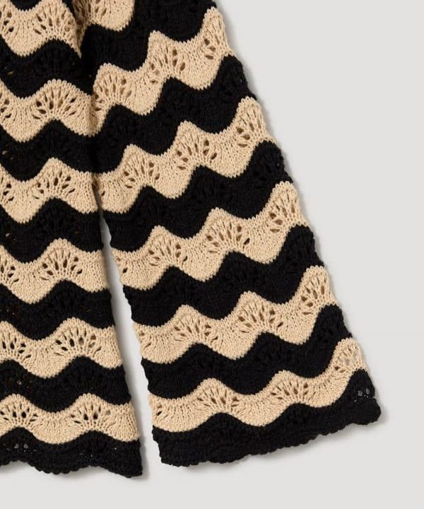 Skatie top crochet ondas manga acampanada S24 K27SS23 BLACK 3 e1677427015479