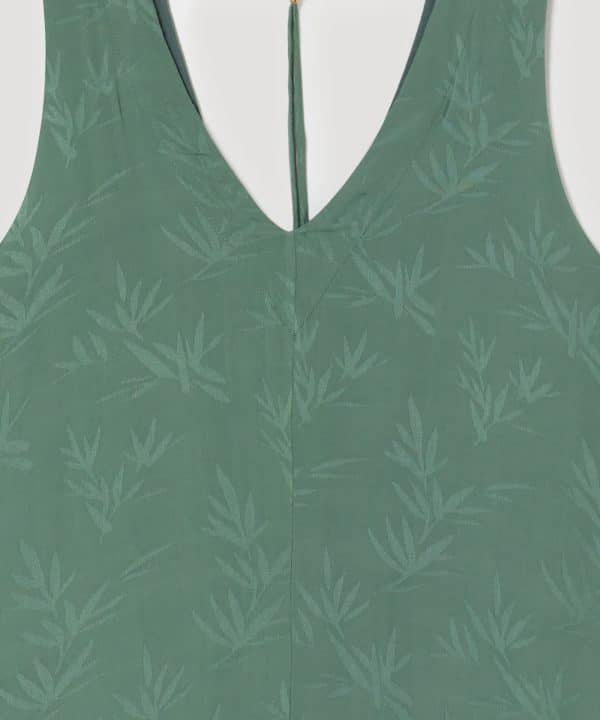 Vestido escote espalda verde skatie S05 V65SS23 AGATHA 5 e1686231841633