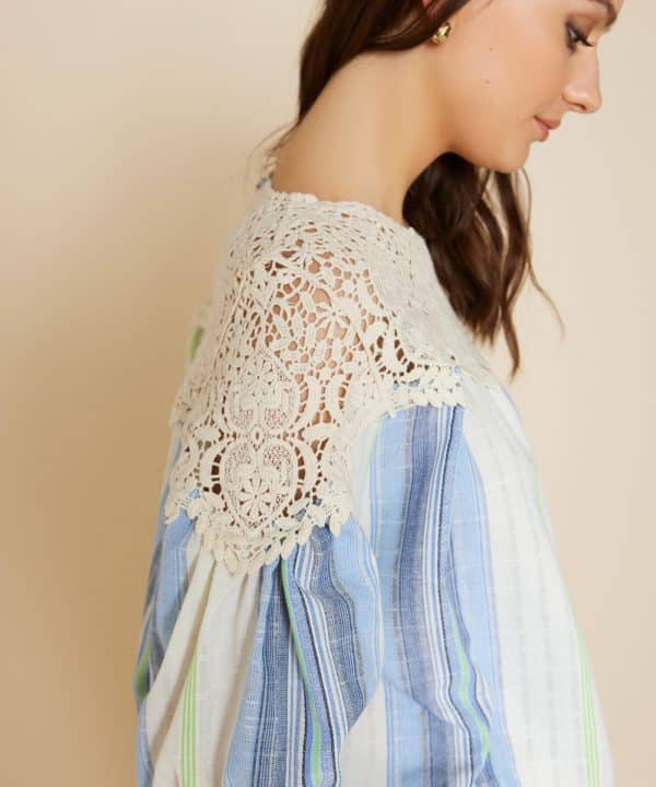 Blusa cuello crochet meisie M49B27 FRM 4 e1686166300388