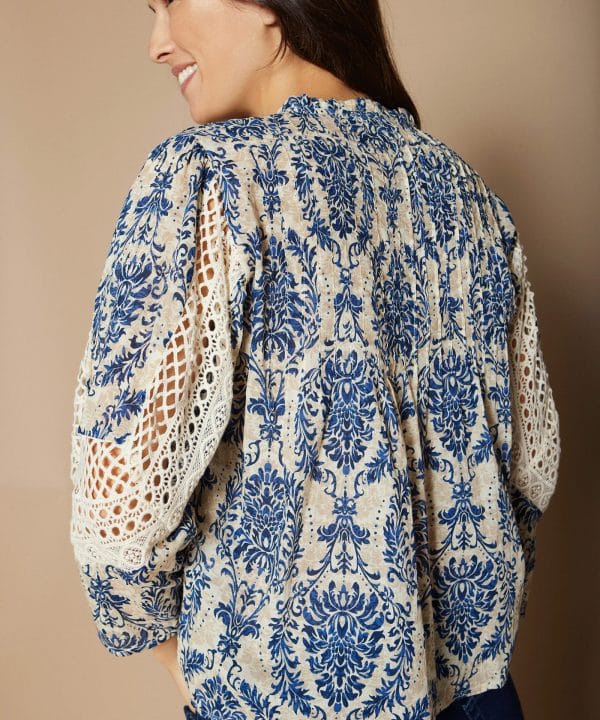 Blusa algodon entredos azul M04B97 SPR 4 e1695133252904