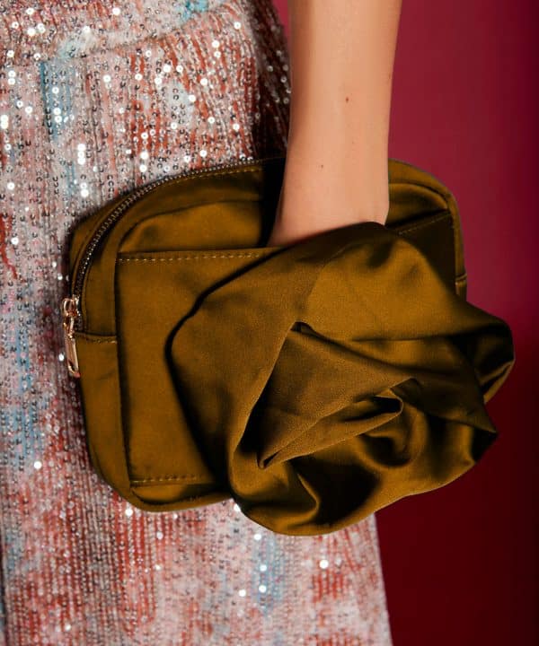 Bolso de mano flor meisie M86A01 MMS 2 e1695159505479
