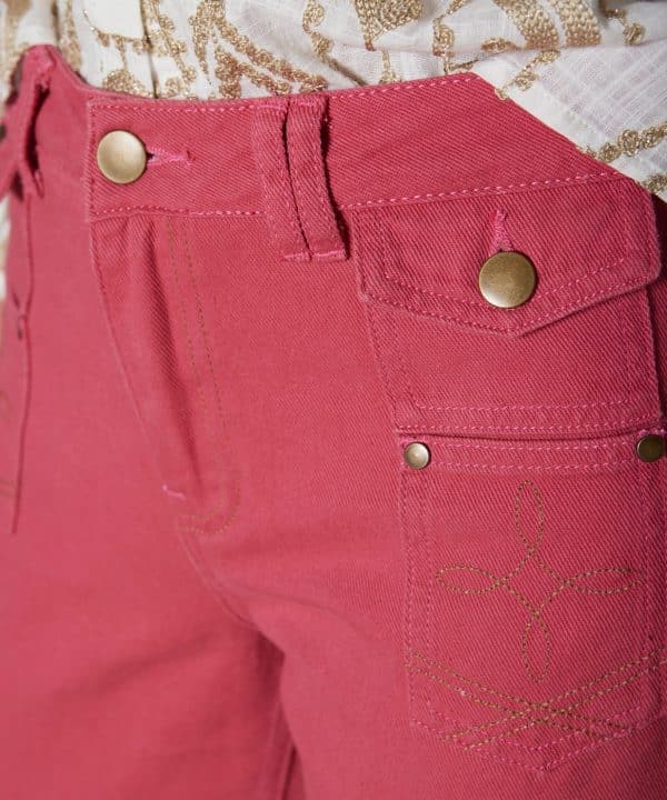 Pantalon denim Meisie bolsillos bordados fucsia M05P87 VIV 4 scaled e1695156673999