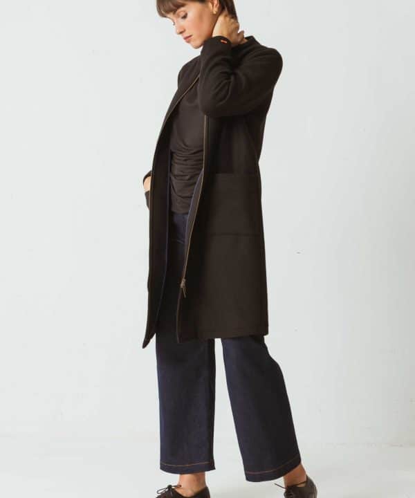 Abrigo negro katerina skfk wct00007 2n f2b scaled e1697316842931