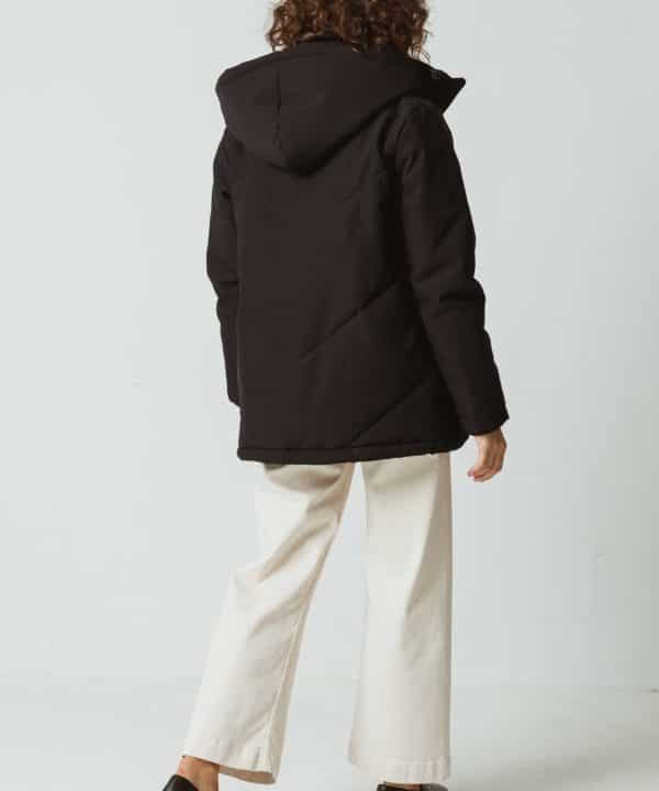 Anorack impermeable negro elaia skfk wct00006 2n f3b scaled e1697315860350