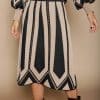 Falda punto tachas Meisie M90F03 BLK 3 e1698600987933