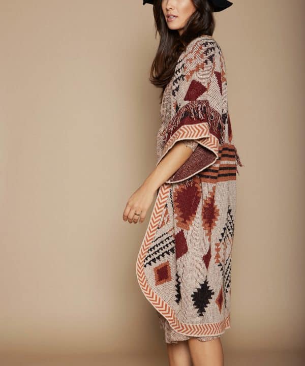 Poncho de punto etnico meisie M14K12 HZL 3 e1696614416214 Poncho de punto etnico meisie M14K12 HZL 3 e1696614416214