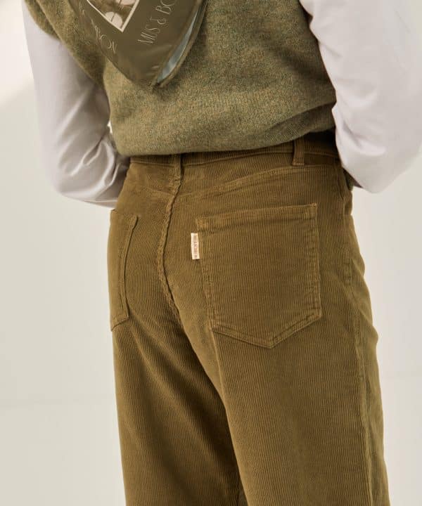 pantalon pana verde malon mus bombon 033100 3 e1698517054873