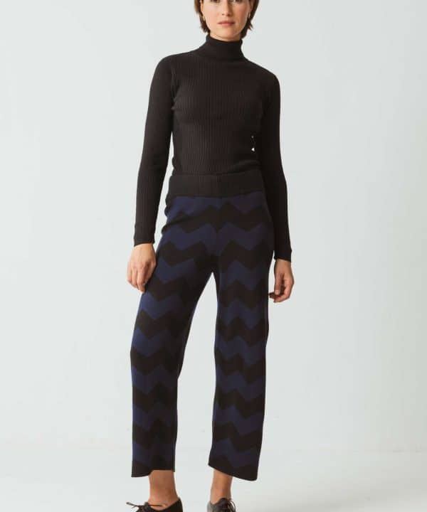 pantalon punto algodon organico leitza skfk wtr00452 b9 ofb scaled e1697375286136
