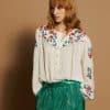 Blusa Meisie blanca bordado M04B104 WHT 2 e1707329917138