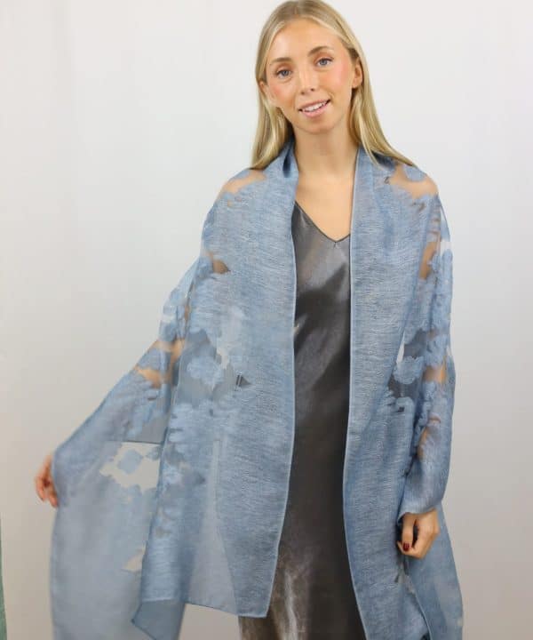 Estola pashmina fiesta Donatzelli azul 2897 C.3 scaled e1707682838233