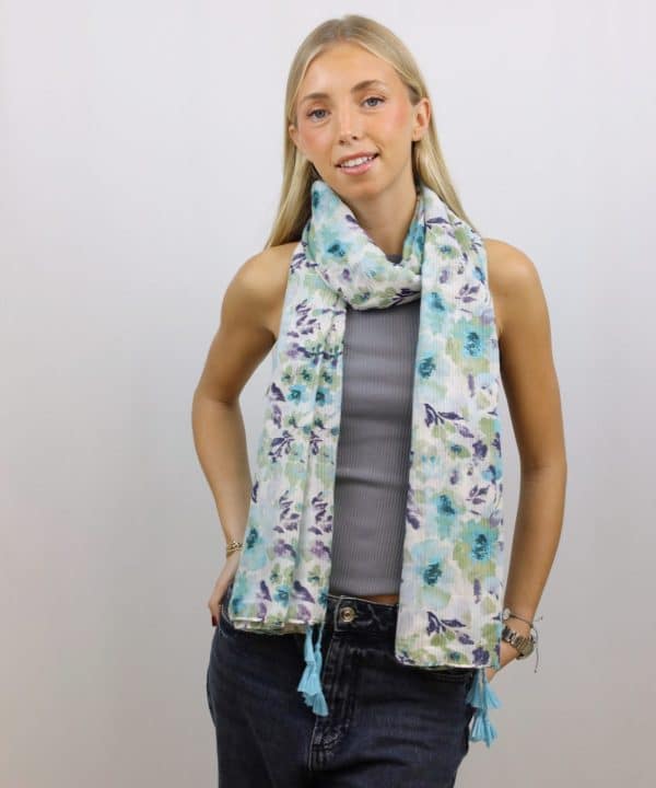 Foulard panuelo fucsia flecos Donatzelli 2901 D.2 C.1 scaled e1707680959405