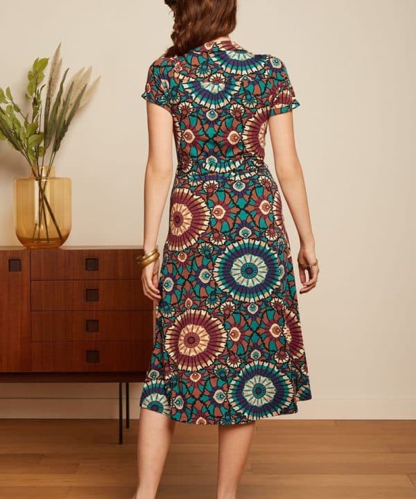 Vestido camisero midi King louie Olive Torini estampado retro 08933 445 MB e1708891158966