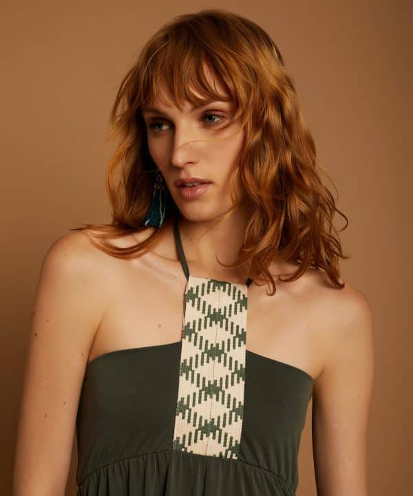 Vestido cinta cuello meisie verde caqui M02V16 AVO 5 e1711398232582