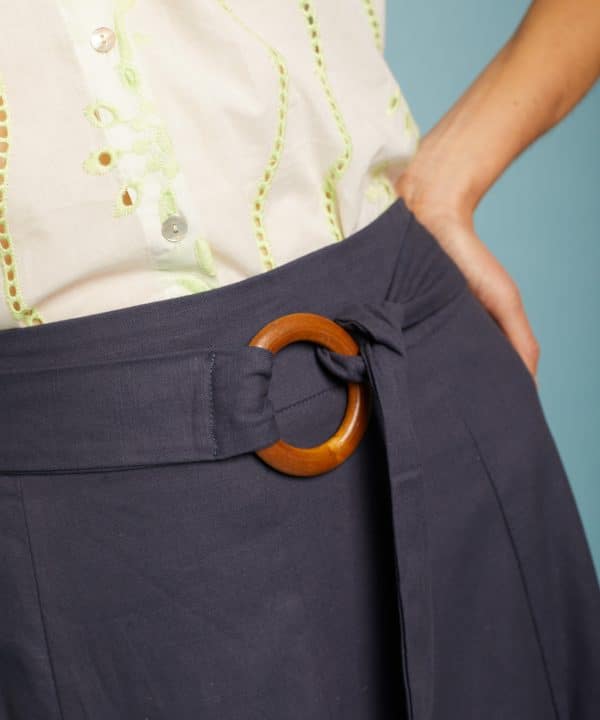 Falda midi cinturon meisie azul marino M101F01 TDL 5 e1711465322786