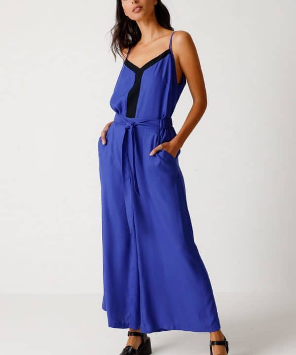 Pantalon azul royal Dona SKFK vicosa escologica ecoveroSTR00469 B7 1 scaled e1713443663734