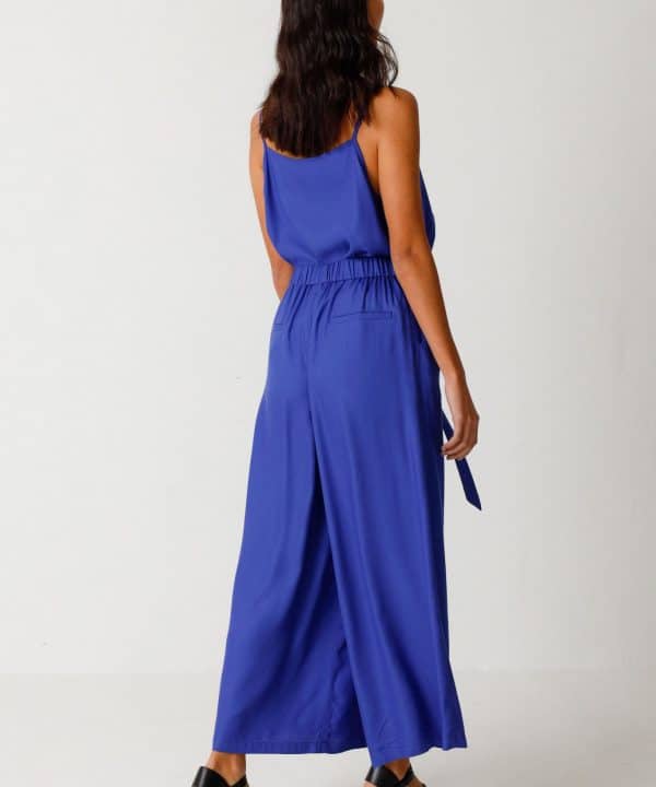 Pantalon azul royal Dona SKFK vicosa escologica ecoveroSTR00469 B7 4 scaled e1713443679307