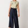 Pantalon negro Dona SKFK vicosa escologica ecovero ETR00469 2N 3 scaled e1713443696865