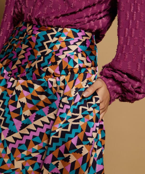 Falda midi Meisie estampado geometrico M05F70 CYN 6 e1726689875701