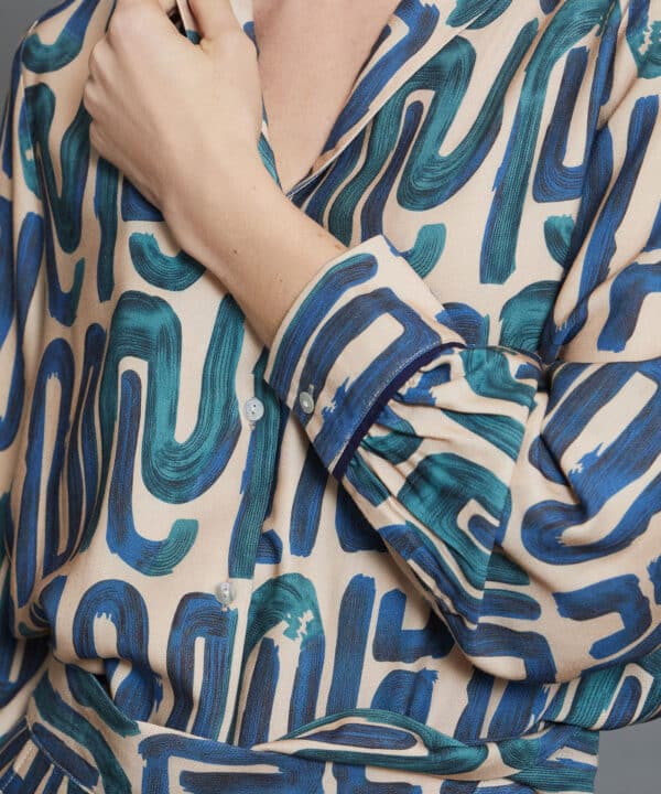 Camisa skatie tencel estampada geometrico verde azul S05 B82AW24 DCO 5 e1728158694525