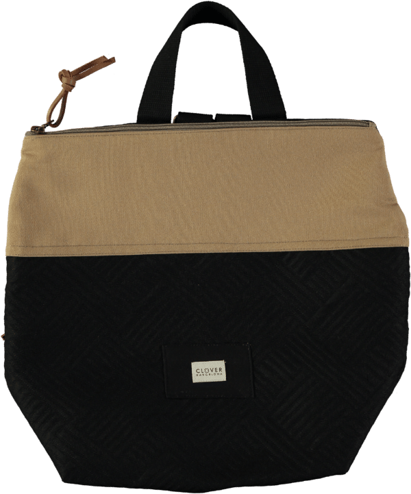 Mochila Colver bcn urbana Otali crema negro e1728496428900 Mochila urbana CLOVER Bcn Otali beig-negro