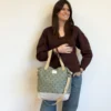 Bolso grande Ariel verde De La Mur Delamur BAG9ARIEL. e1740037911473