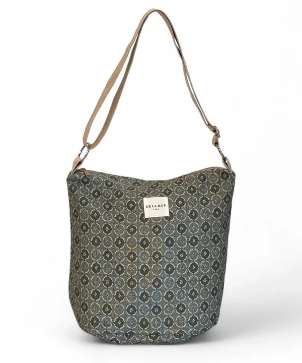 Bolso saco De La Mur ariel verde Delamur bandolera tela BAG23ARIEL Photoroom