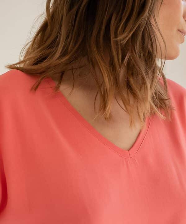 Camiseta mus bombon bimateria cuello pico VISAYAS CORAL 3 e1740466641632