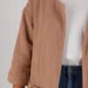 Chaqueta semilarga mus bombon cardigan UROS TOSTADO 1 e1740314072104