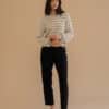 Pantalon mus bombon fluido con cinturon comodo elegante LEITE NEGRO 1 e1740387539424