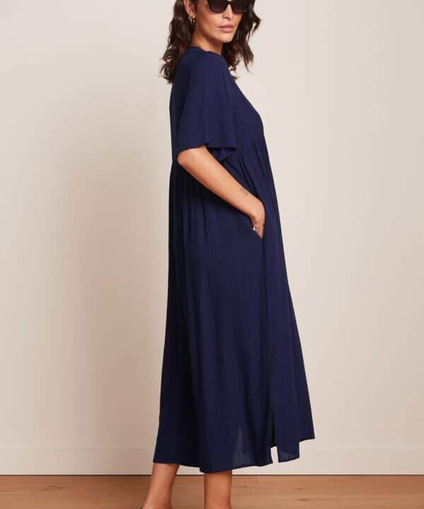 Vestido midi King Louie Espana Ivana Tortoise azul noche talla grande 09557 445 MB e1739989065165