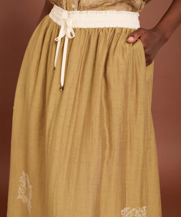 Falda meisie bordado cinturilla larga midi meisie M119F01 PLM 4 e1741466371865