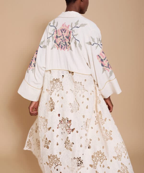 Kaftan largo meisie bimateria encaje bordado meisie M04KF07IVY 5 e1741468625756