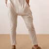 Pantalon baggy cagado P.A.N PAN producto basico beige SPRING25 10 scaled e1740854290923