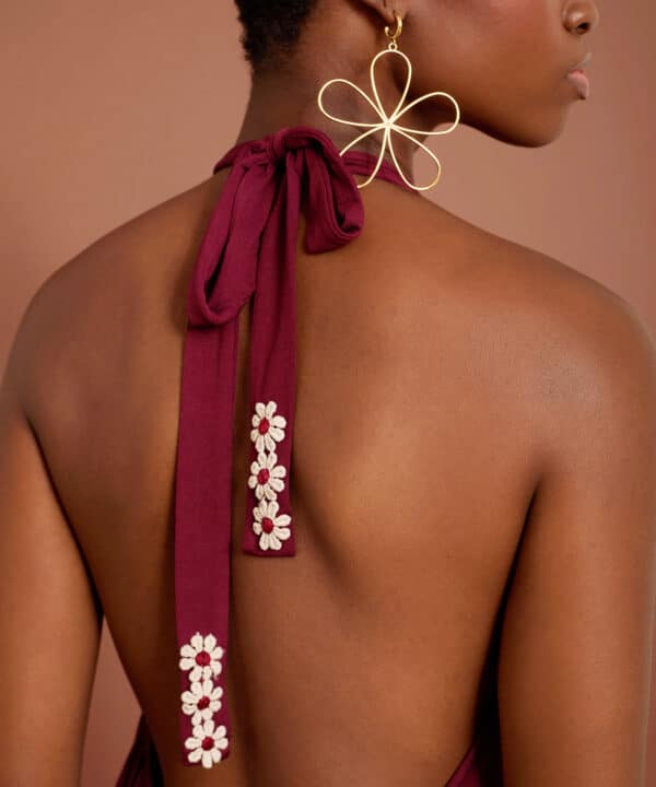 Vestido meisie plisado atado al cuello halter largo cereza meisie M02V20CHR 7 e1741269905786