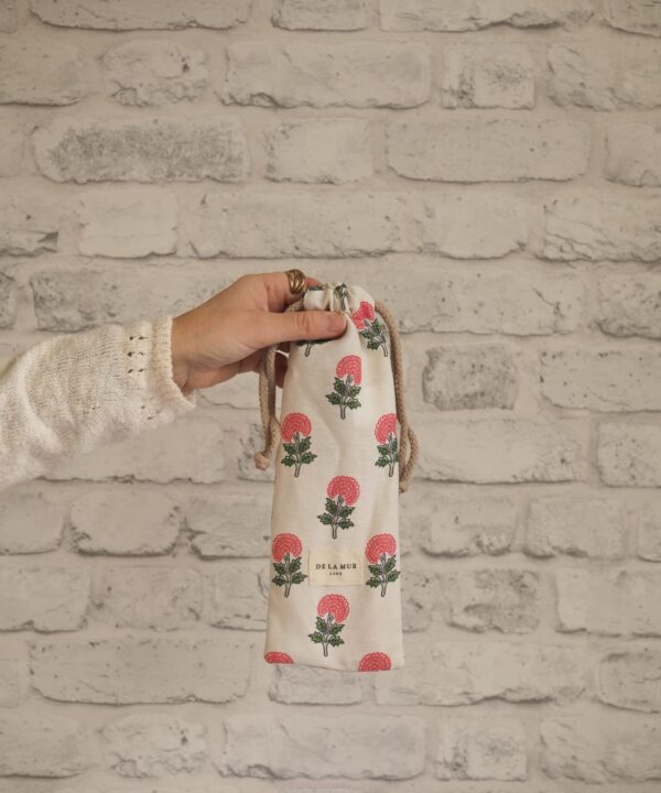 Abanico funda de la mur naha e1749659498743