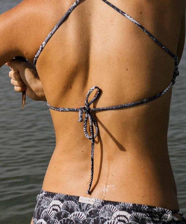 NESEA NAVY bikini mus bombon azul nido abeja e1749671275403