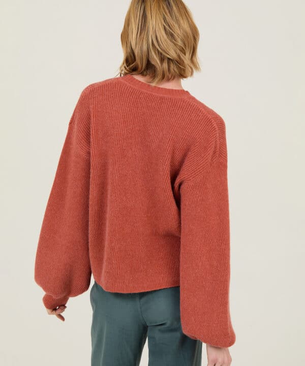 Cardigan Meisie corto en canale Meisie M114K10BTS 03 e1755814651393
